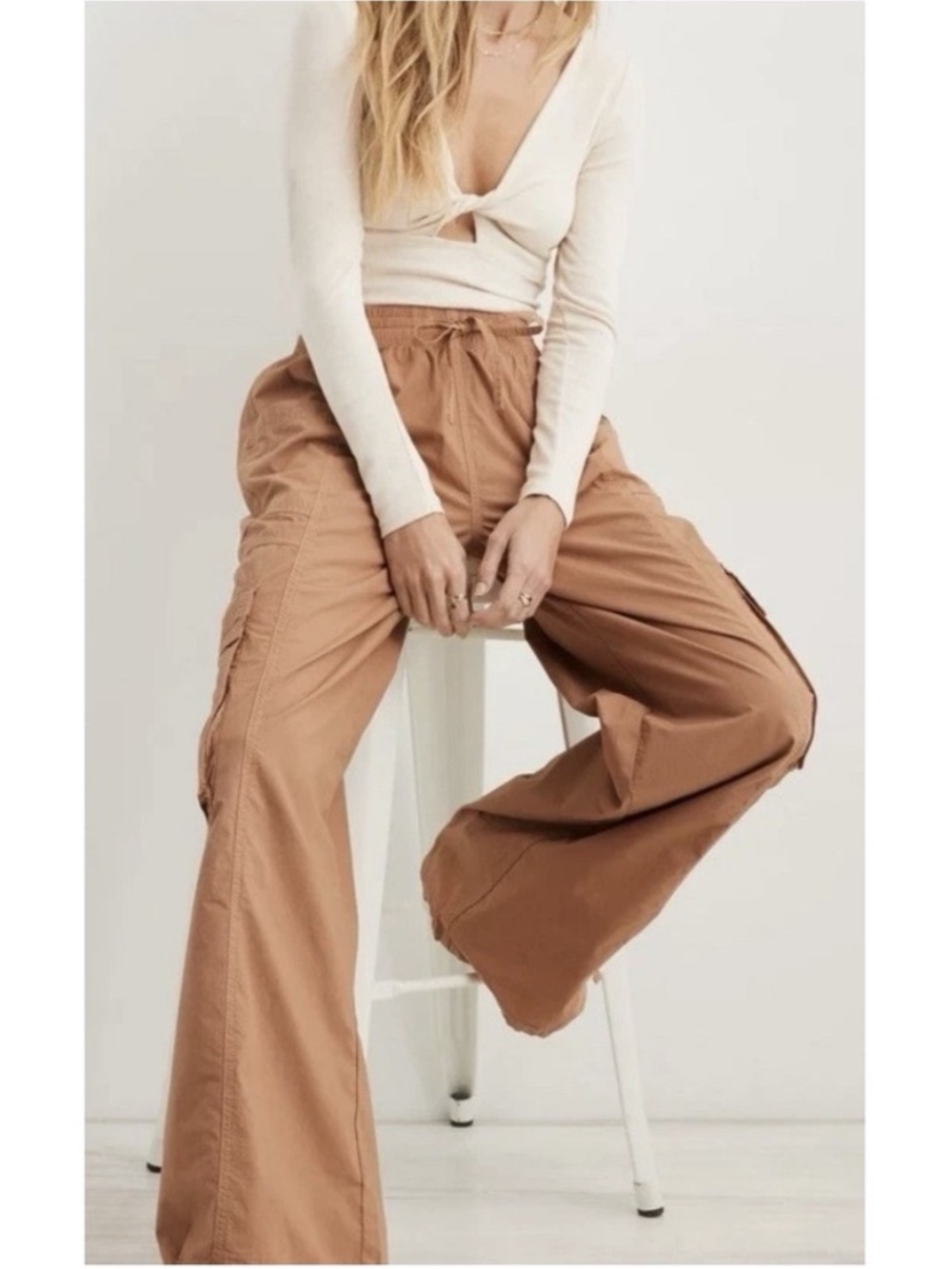 Aerie Tan Go For It High Waisted Convertible Drawstring Cargo Joggers Size XXL